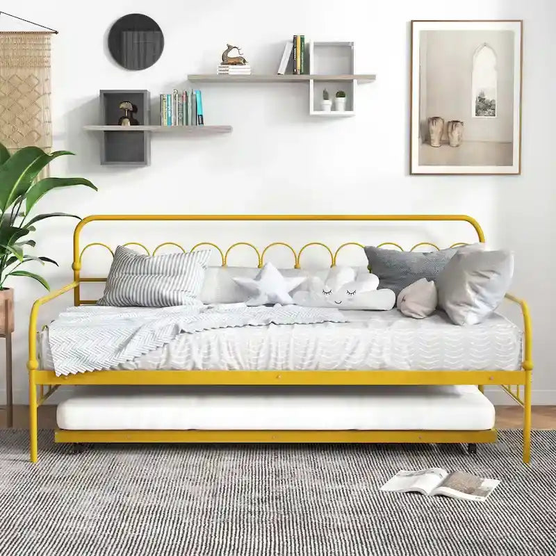 Letto a giorno in metallo con letto estraibile, salvaspazio