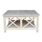 Tavolino quadrato in legno massello non rifinito con ripiano inferiore - 91,4 cm L x 91,4 cm P x 45,7 cm H.