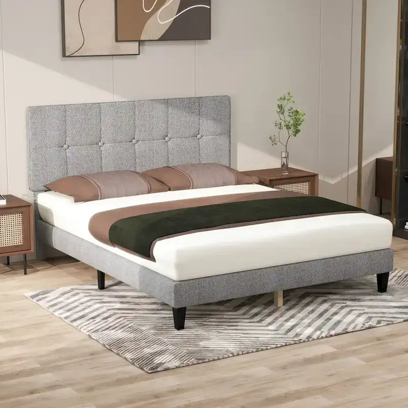 Letto a piattaforma imbottito in lino con struttura in legno e testiera, non è necessaria la rete a molle, senza rumore, misure T/F/Q
