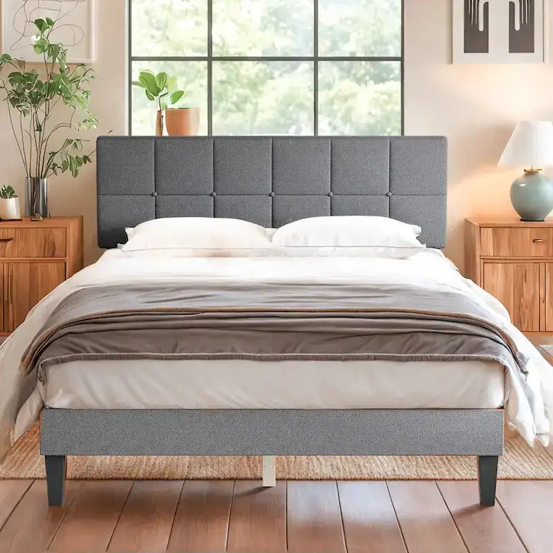 Letto a piattaforma imbottito in lino con struttura in legno e testiera, non è necessaria la rete a molle, senza rumore, misure T/F/Q