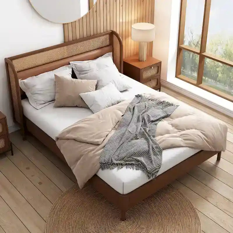 Letto Queen con piattaforma in legno e rattan moderno Cannage